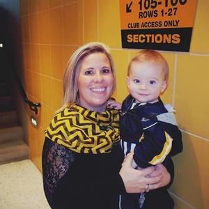 Meet your Posher, April